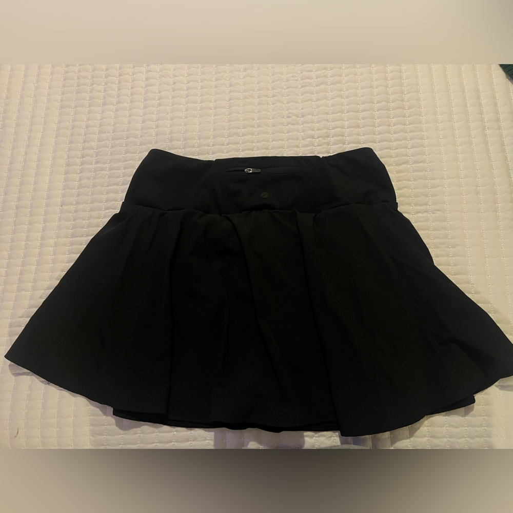 Tennis skirt size xl.